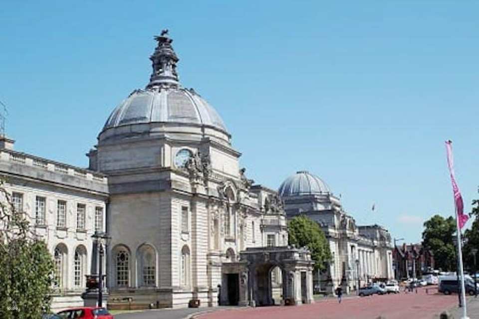 Private day tour of Cardiff with St Fagans Museum, Cardiff Castle and Cardiff Bay