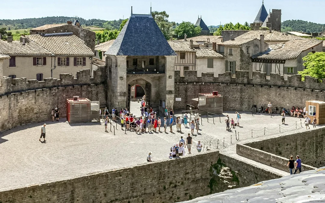 Private Guided Tour Cité de Carcassonne Image 4