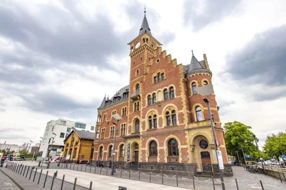 Private History Walk through Cologne with a Local Expert