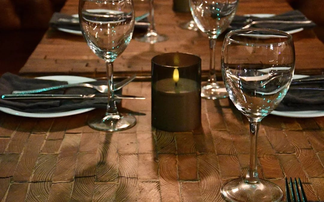 Private Icelandic Dining Experience with Local Host and Traditional Dishes in Exclusive Restaurant Setting Image 2