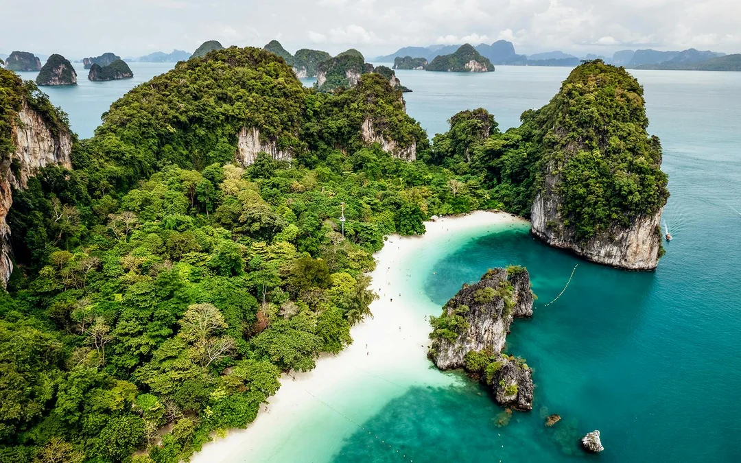 Private Luxury Longtail Boat Island Half-Day Tour in Krabi Image 3