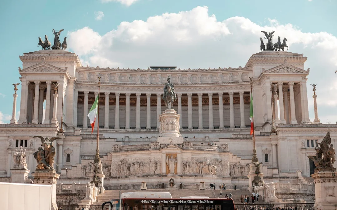 Private Rome by Golf Cart Highlights & Hidden Gems Image 1