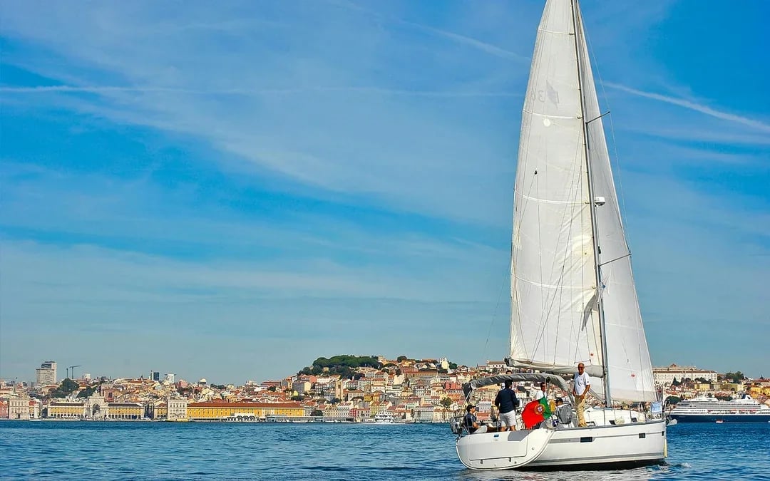 Private Sailing Cruise on Tagus River with Sunset Cruise Image 6