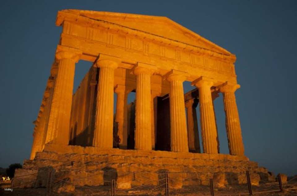 Private sunset tour of the Valley of the Temples in Agrigento