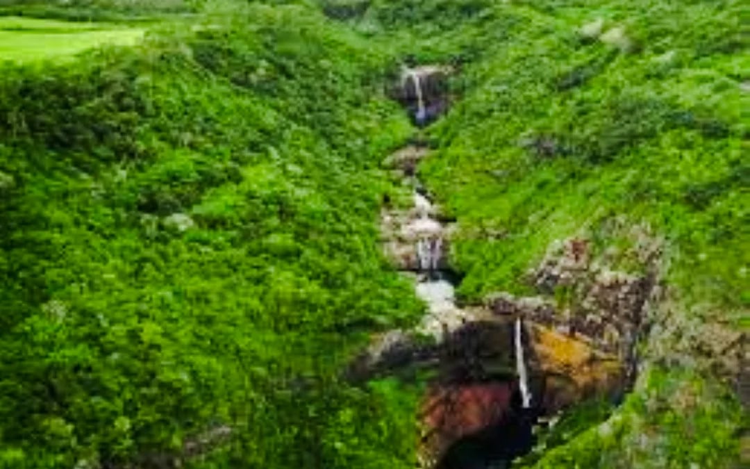Private Tamarind Falls 7 Cascades Guided Hike and Southwest Mauritius Tour with Lunch Image 7