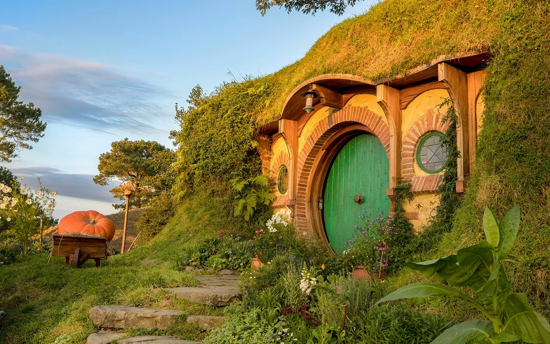 Private Tour From Auckland to Hobbiton Movie Set Image 5