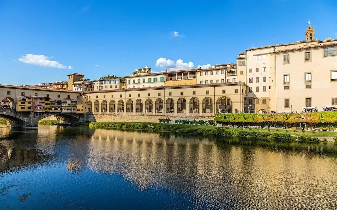 Private Tour of Vasari Corridor and Uffizi Gallery Image 2
