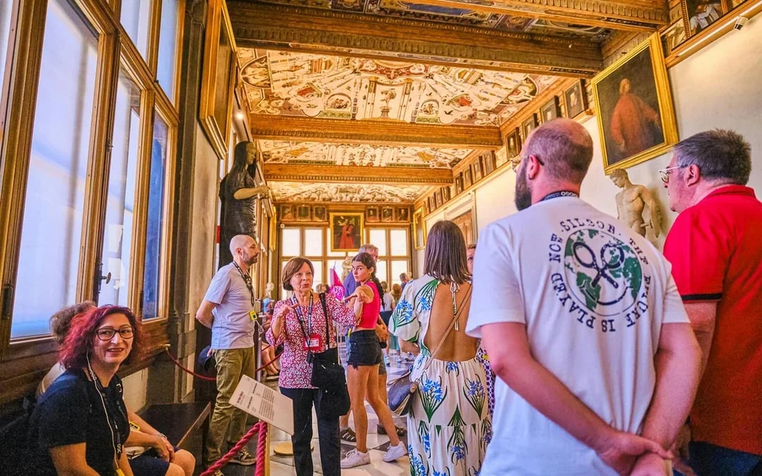 Private Tour of Vasari Corridor and Uffizi Gallery Image 6