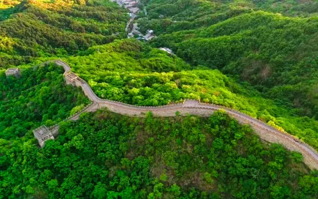 Private Transfer from Beijing Hotel to Mutianyu Great Wall Image 9