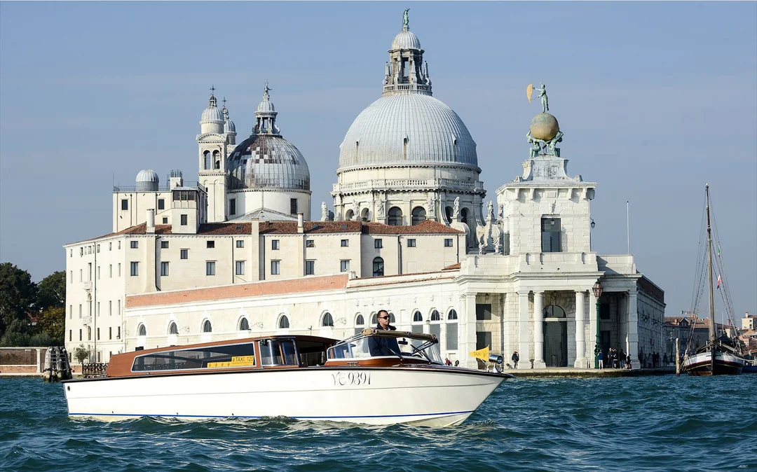 Private Water Taxi Transfers: Venice Marco Polo Airport to/from Venice City Image 1