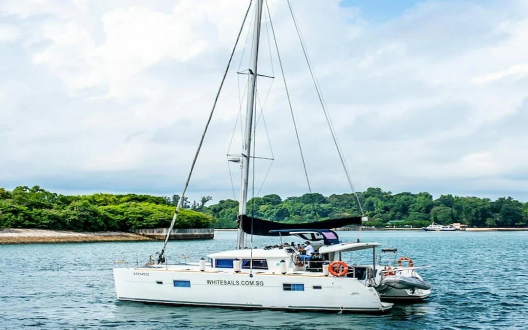 Private Yacht Charter in Singapore Image 1