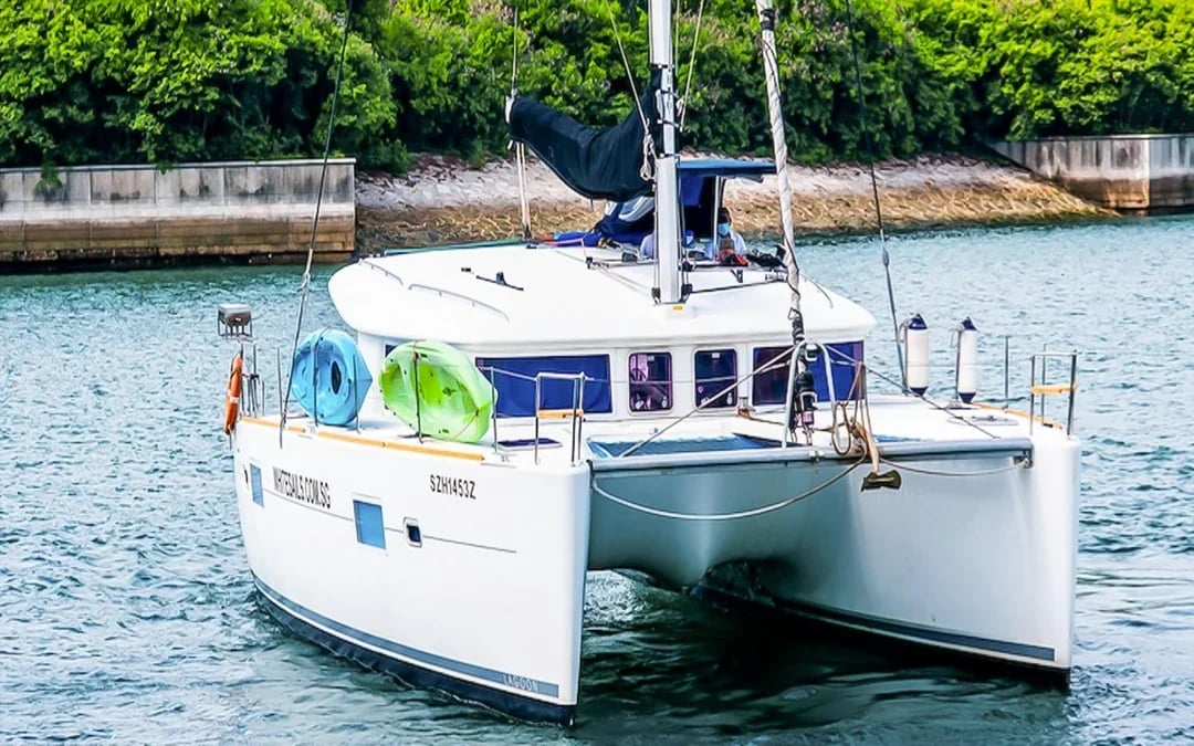 Private Yacht Charter in Singapore Image 5