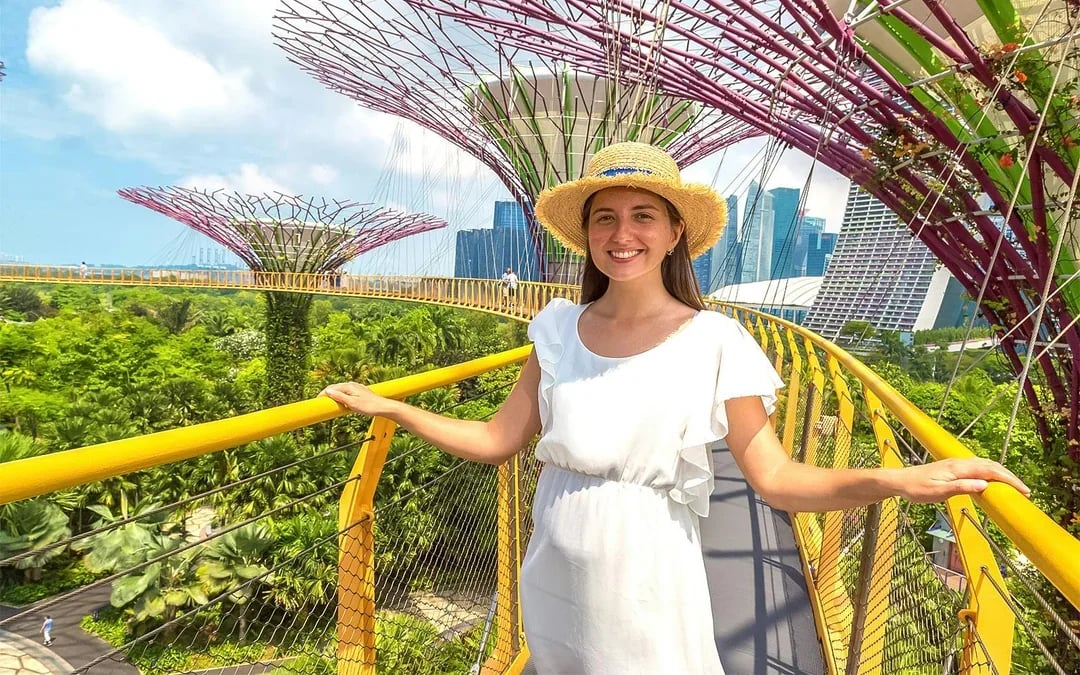 Professional Photoshoot at Gardens by the Bay Image 1