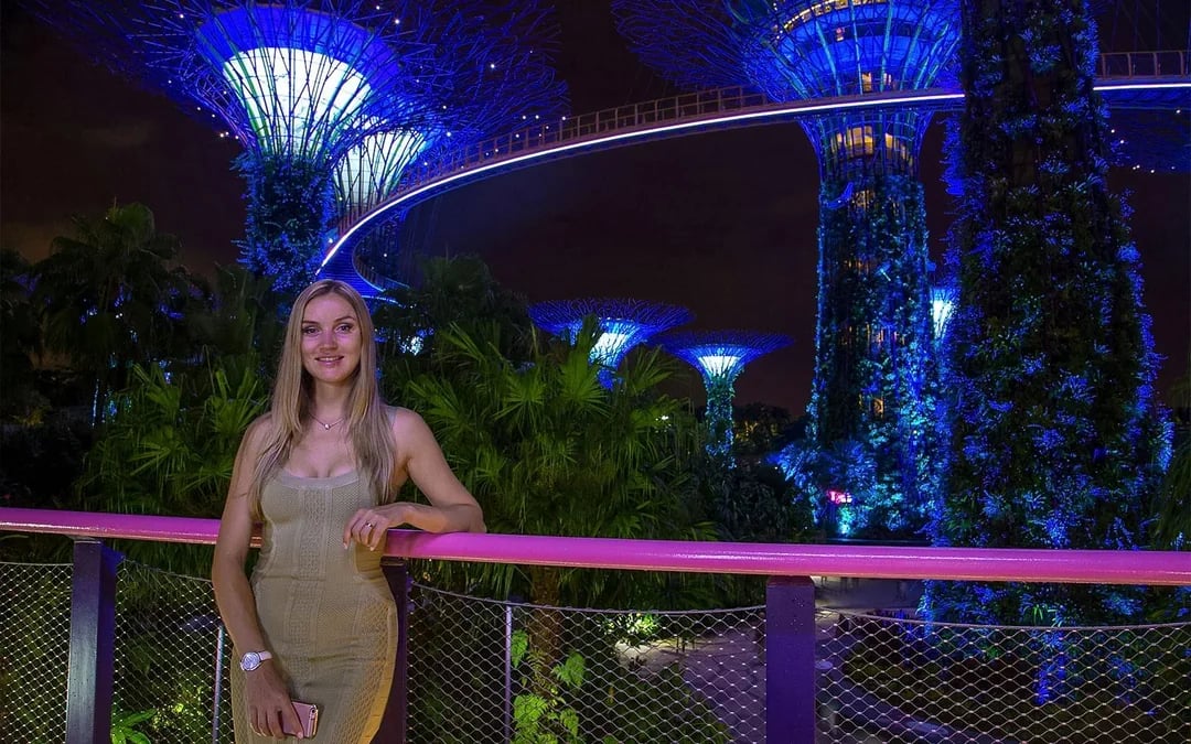 Professional Photoshoot at Gardens by the Bay Image 6