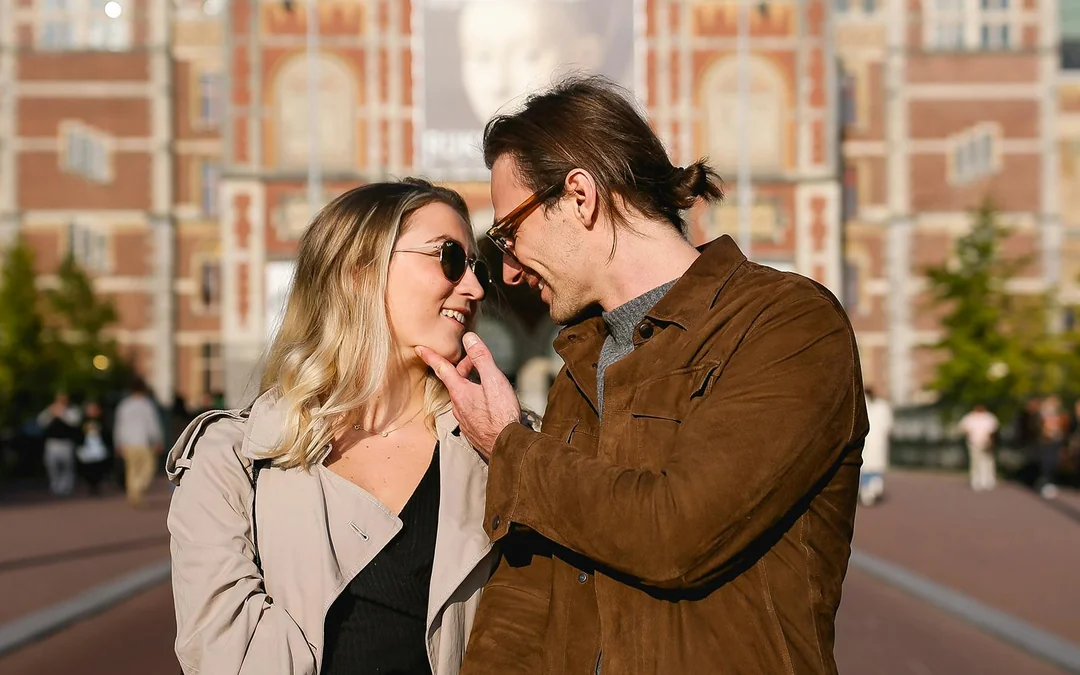 Professional Photoshoot at Rijksmuseum

 Image 3