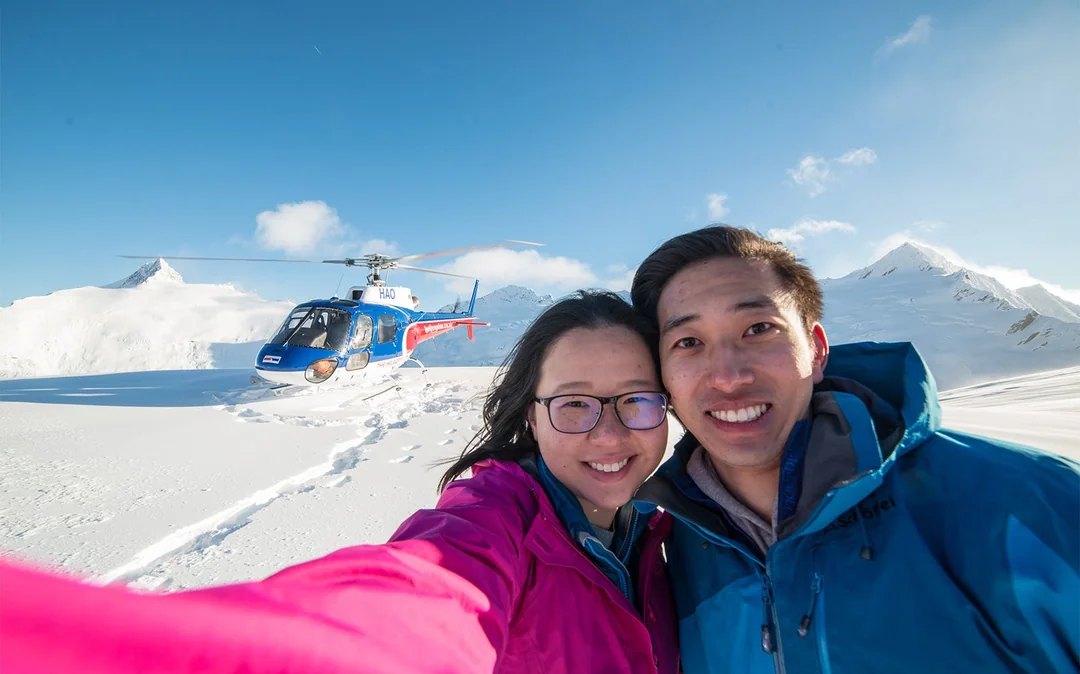 Queenstown Panorama Helicopter Tour with Alpine Landing Image 2