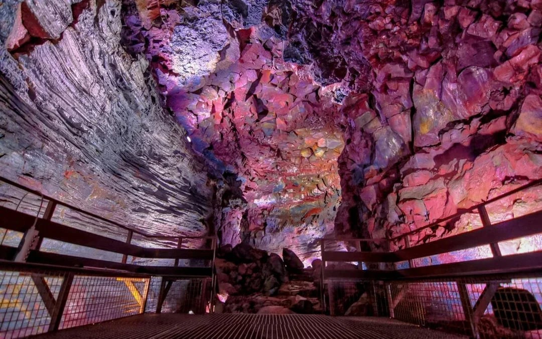 Raufarhólshellir Lava Tunnel Small Group Guided Tour Image 2