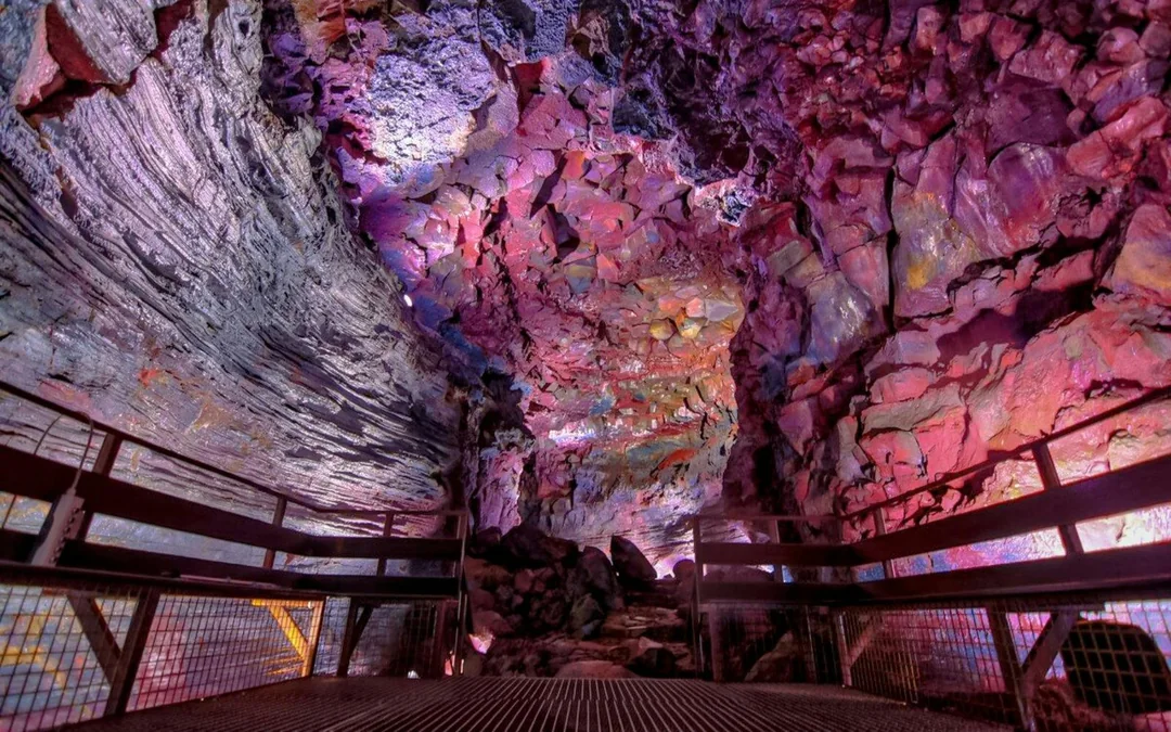 Raufarhólshellir Lava Tunnel Small Group Guided Tour Image 2