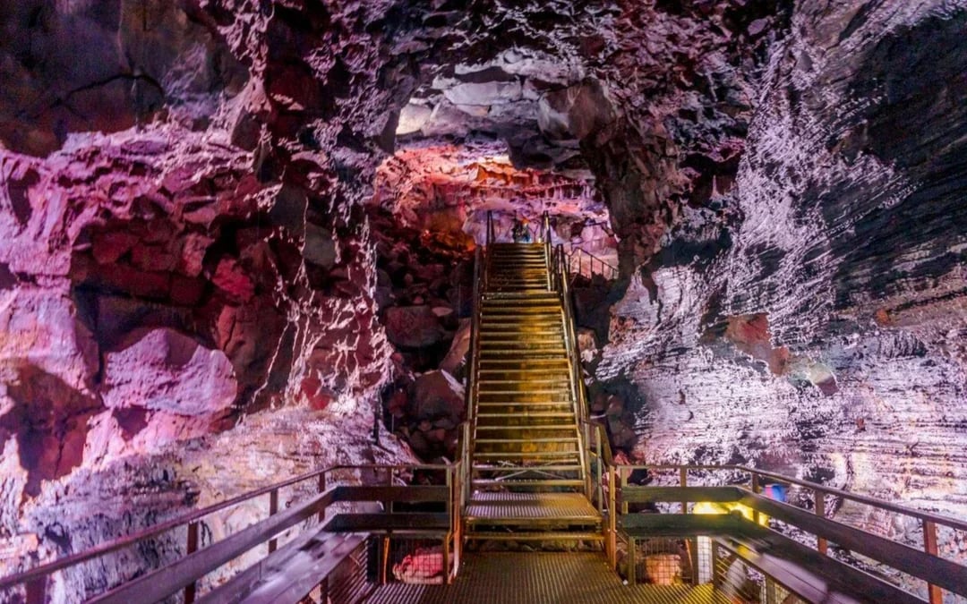 Raufarhólshellir Lava Tunnel Small Group Guided Tour Image 9