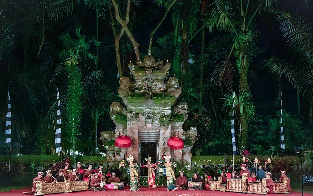 Regular Performance at Arma Museum & Resort Image 6
