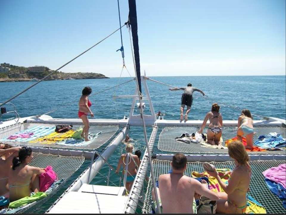 Relax Catamaran cruise in Cambrils