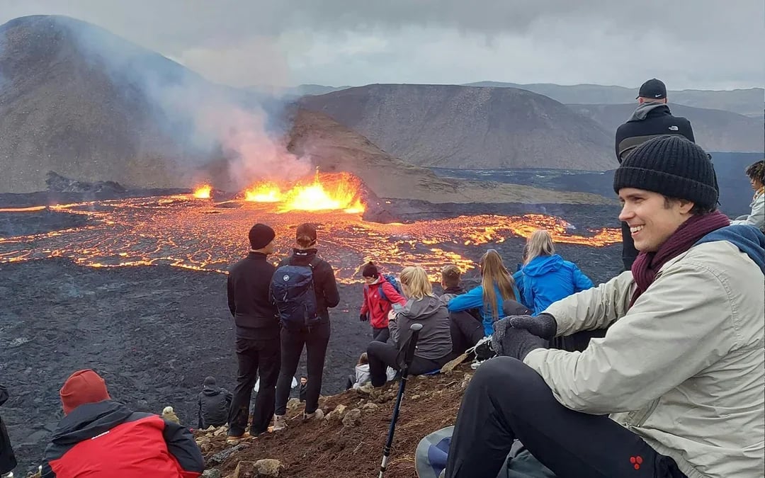 Reykjavik: Full-Day Guided Hike of Reykjanes & Volcanic Eruption Sites with Transfers Image 5