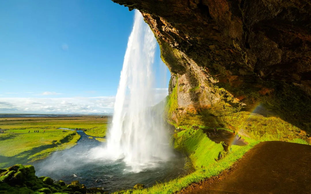 Reykjavik: Glacier Hike, Waterfalls & Black Sand Beach Image 3