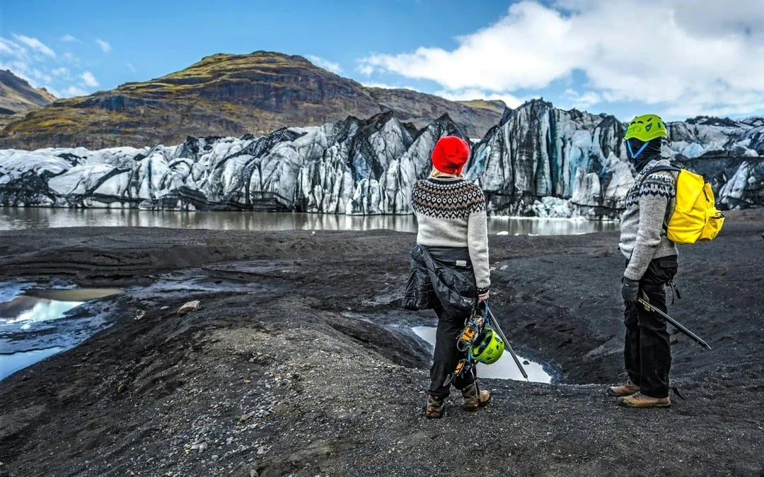 Reykjavik: Glacier Hike, Waterfalls & Black Sand Beach Image 6