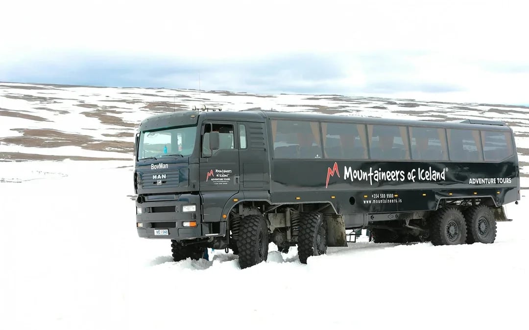 Reykjavik: Golden Circle & Langjokull Glacier Snowmobile Tour Image 11