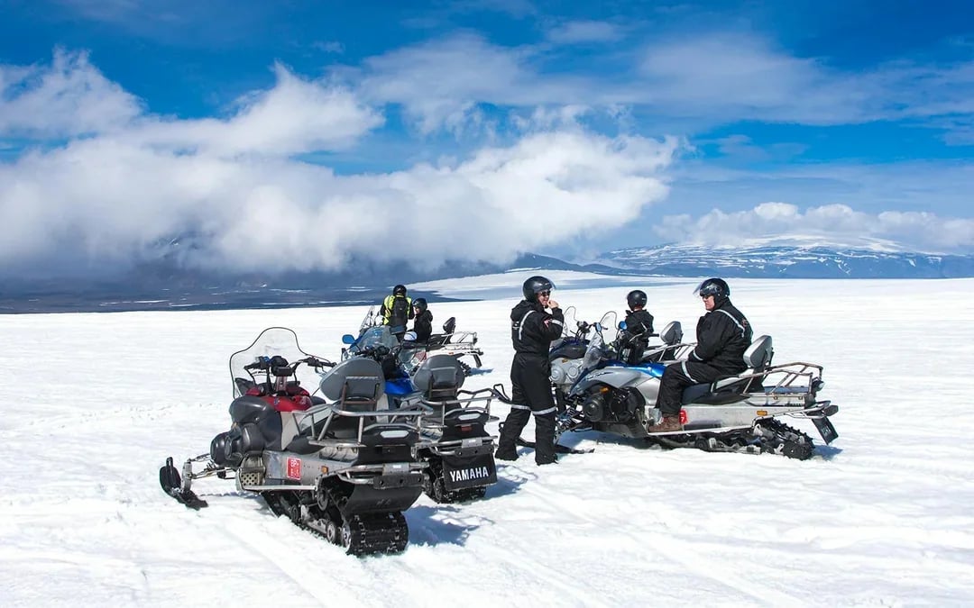 Reykjavik: Golden Circle & Langjokull Glacier Snowmobile Tour Image 10