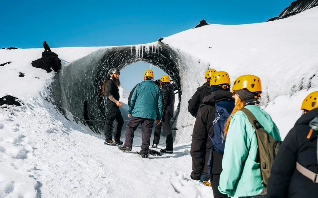 Reykjavik: Katla Ice Cave & Super Jeep Tour with Transfers
 Image 3