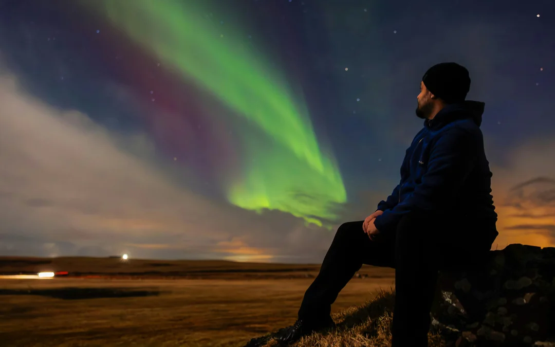 Reykjavik: Northern Lights Small Group Bus Tour with Hot Chocolate & Surprise Gift
Image 9