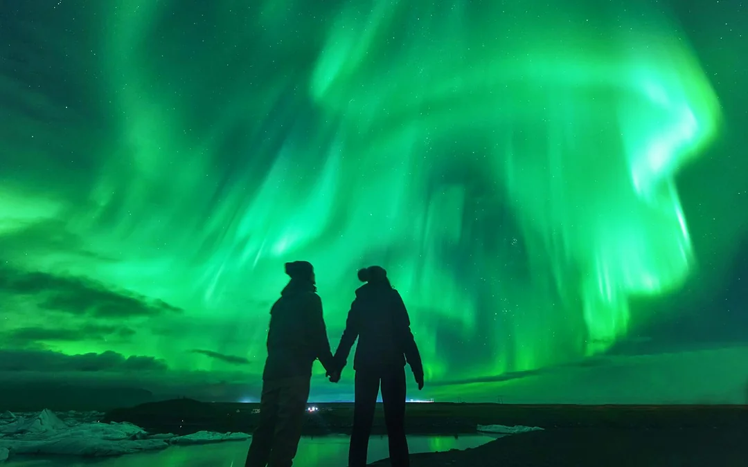 Reykjavik: Northern Lights Small Group Chase Tours Image 3