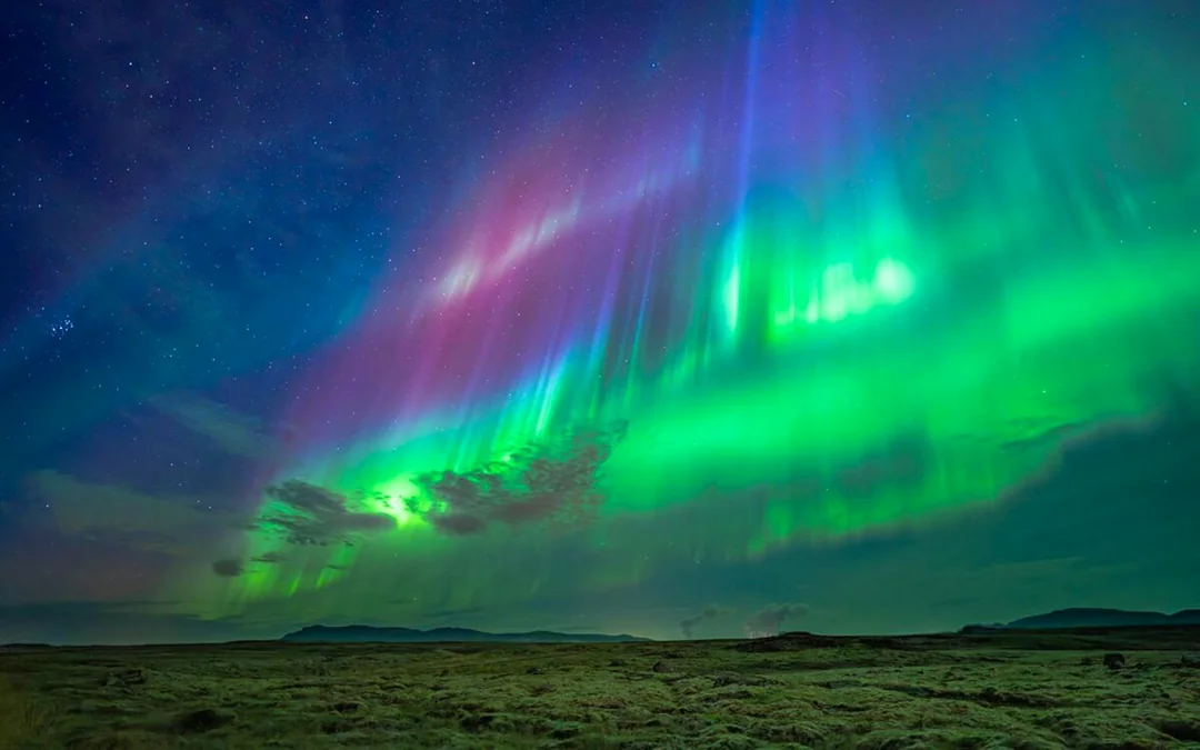 Reykjavik: Premium Northern Lights Super Jeep Tour Image 12