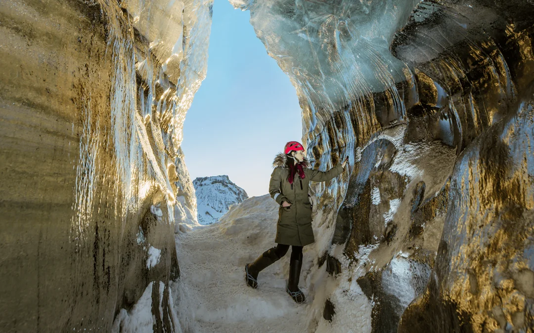 Reykjavik: South Coast & Katla Ice Cave Small Group Tour Image 5