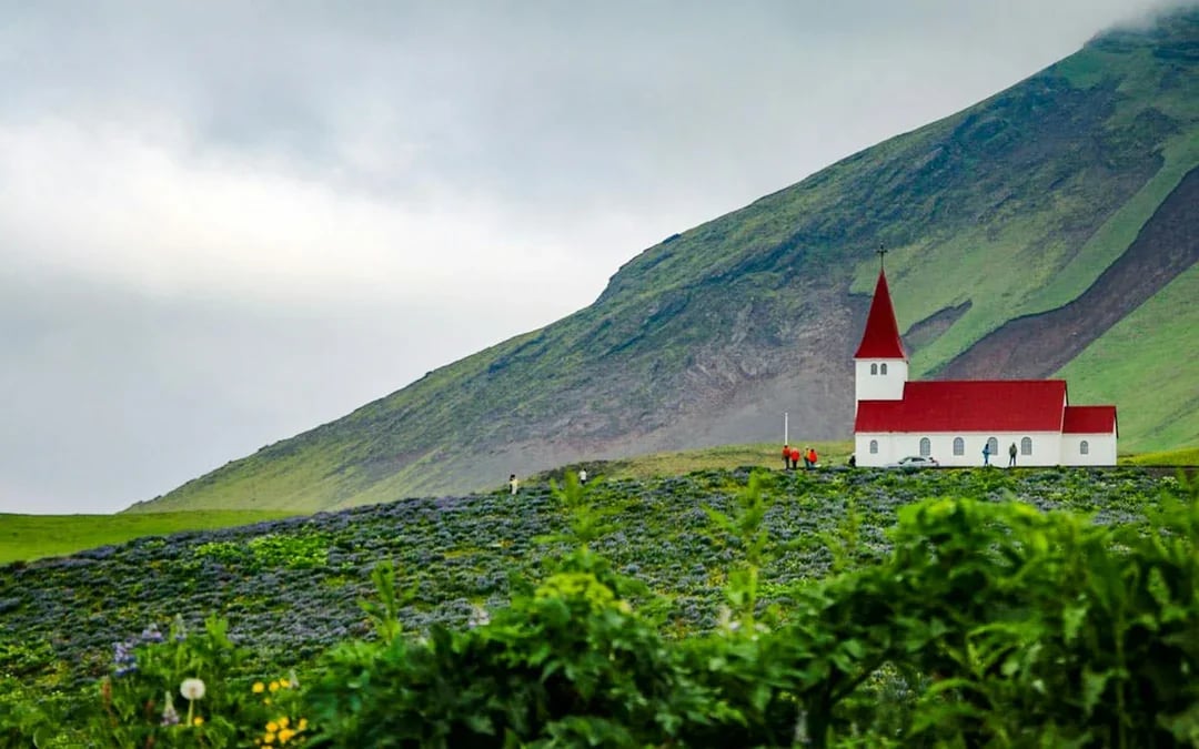 Reykjavik: South Coast Waterfalls, Black Sand & Glacier Tour Image 4