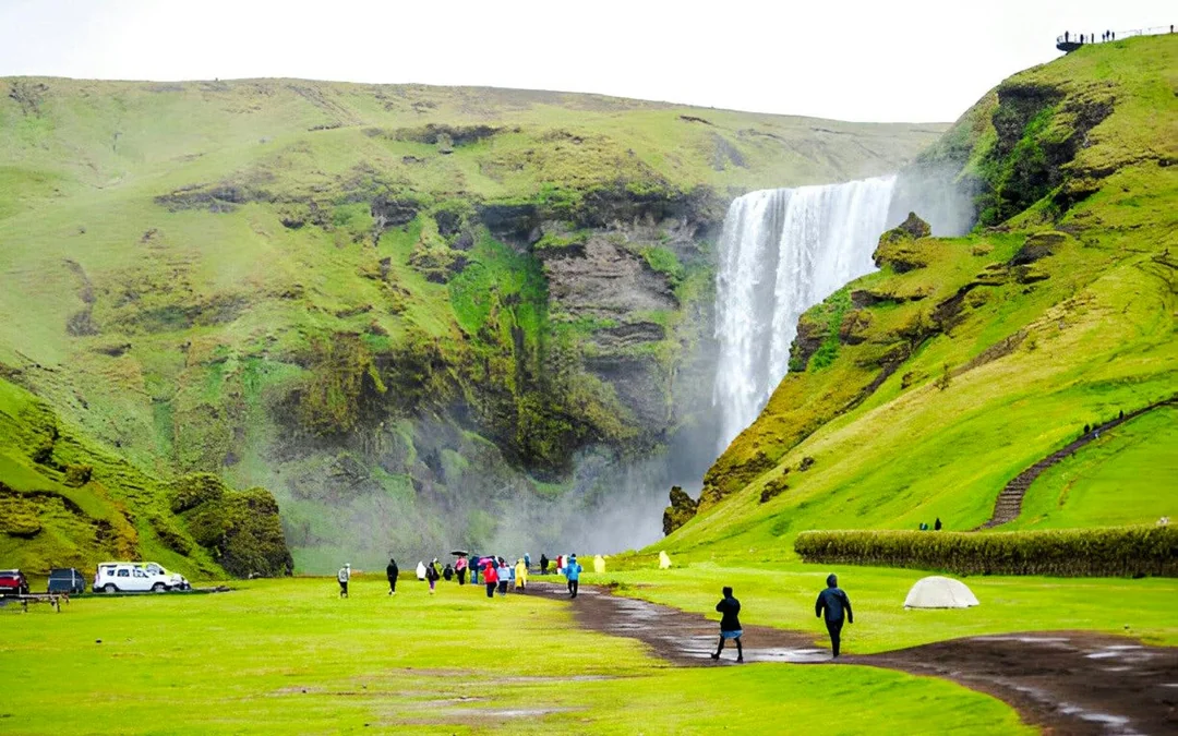 Reykjavik: South Coast Waterfalls, Reynisfjara & Vík Small-Group Day Tour Image 3