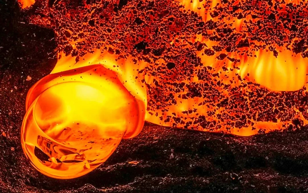 Reykjavik Whale Watching Cruise with Lava Show Entry Image 5