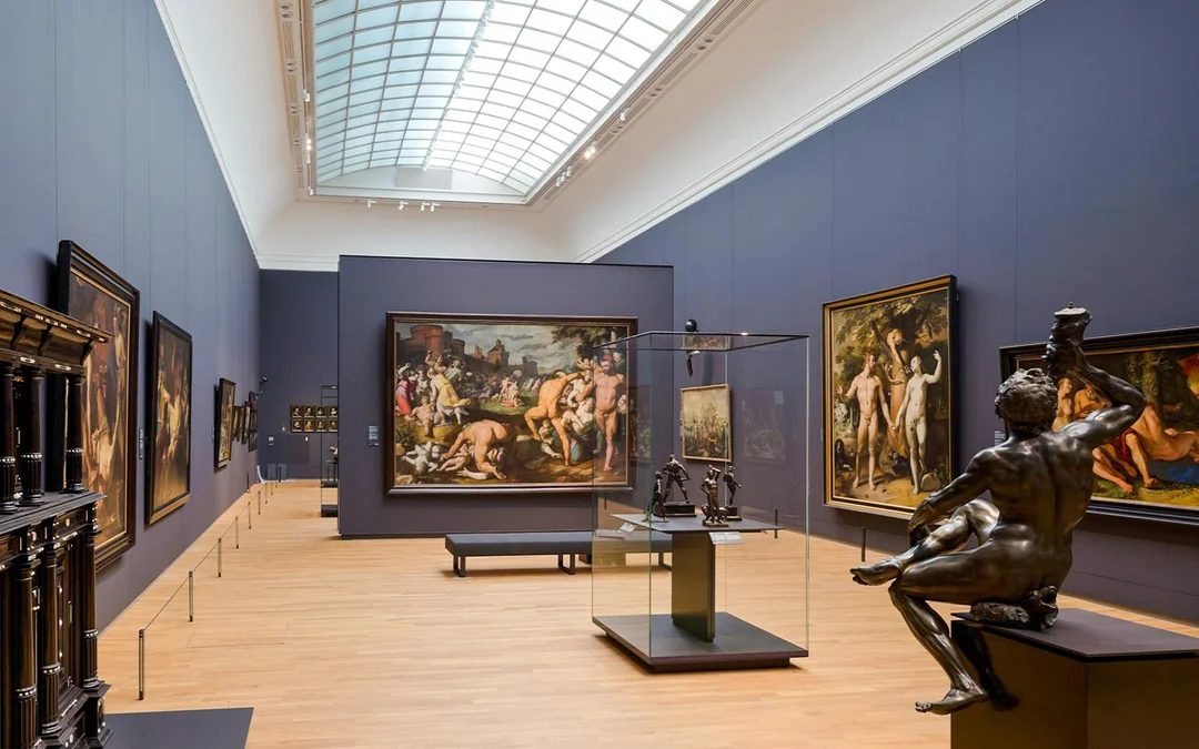 Rijksmuseum Entry Tickets with Audioguided Tour Image 3