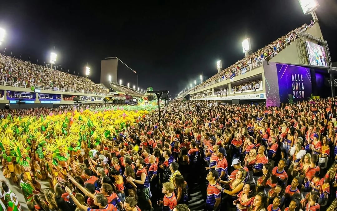 Rio Carnival 2027 Sambadrome VIP Box Tickets with Transfers, Food and Drinks Image 2