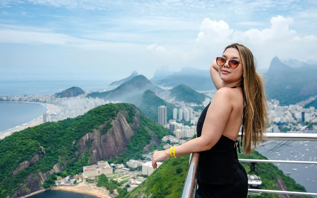 Rio de Janeiro Landmarks Photo Tour with Professional Photographer and Transportation Image 1