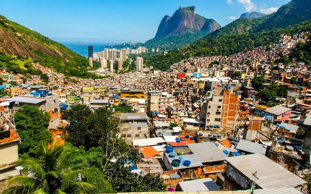 Rio de Janeiro: Rocinha Favela Guided Tour with Round-Trip Transfers Image 3