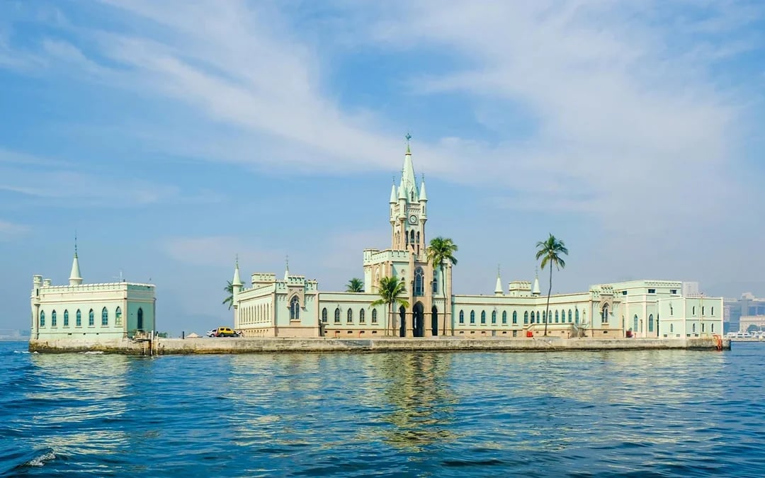 Rio de Janeiro Speedboat Tour in Guanabara Bay with Drinks & Swim Stop Image 8