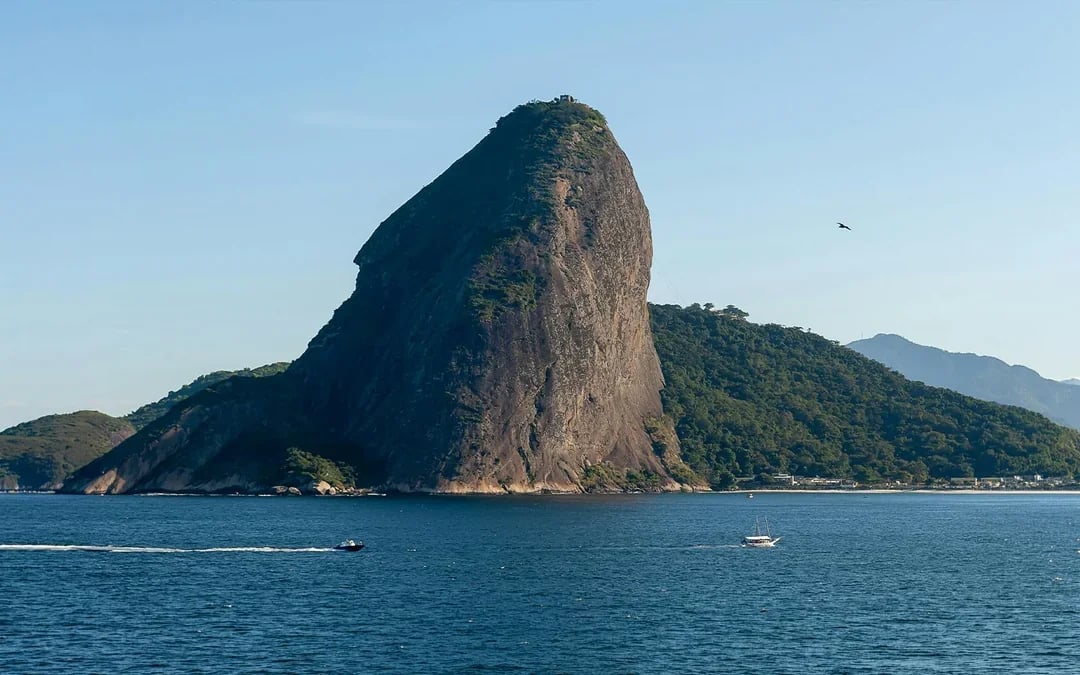 Rio de Janeiro Sunset Speedboat Tour in Guanabara Bay with Drinks & Swim Stop Image 11