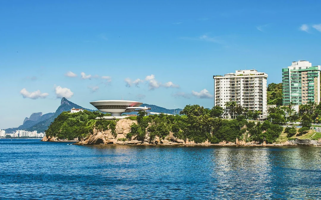 Rio de Janeiro Sunset Speedboat Tour in Guanabara Bay with Drinks & Swim Stop Image 12