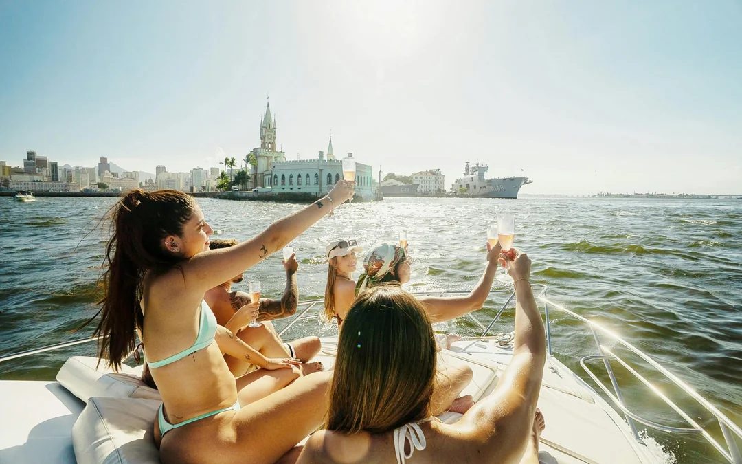 Rio de Janeiro Sunset Speedboat Tour in Guanabara Bay with Drinks & Swim Stop Image 5