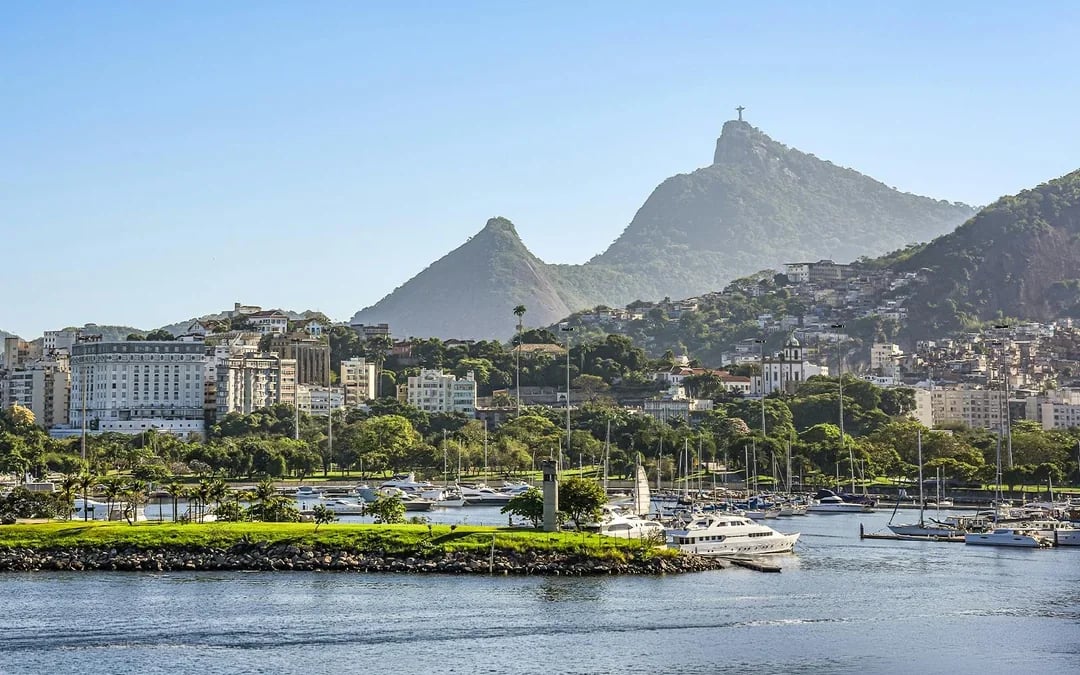 Rio de Janeiro Sunset Speedboat Tour in Guanabara Bay with Drinks & Swim Stop Image 8