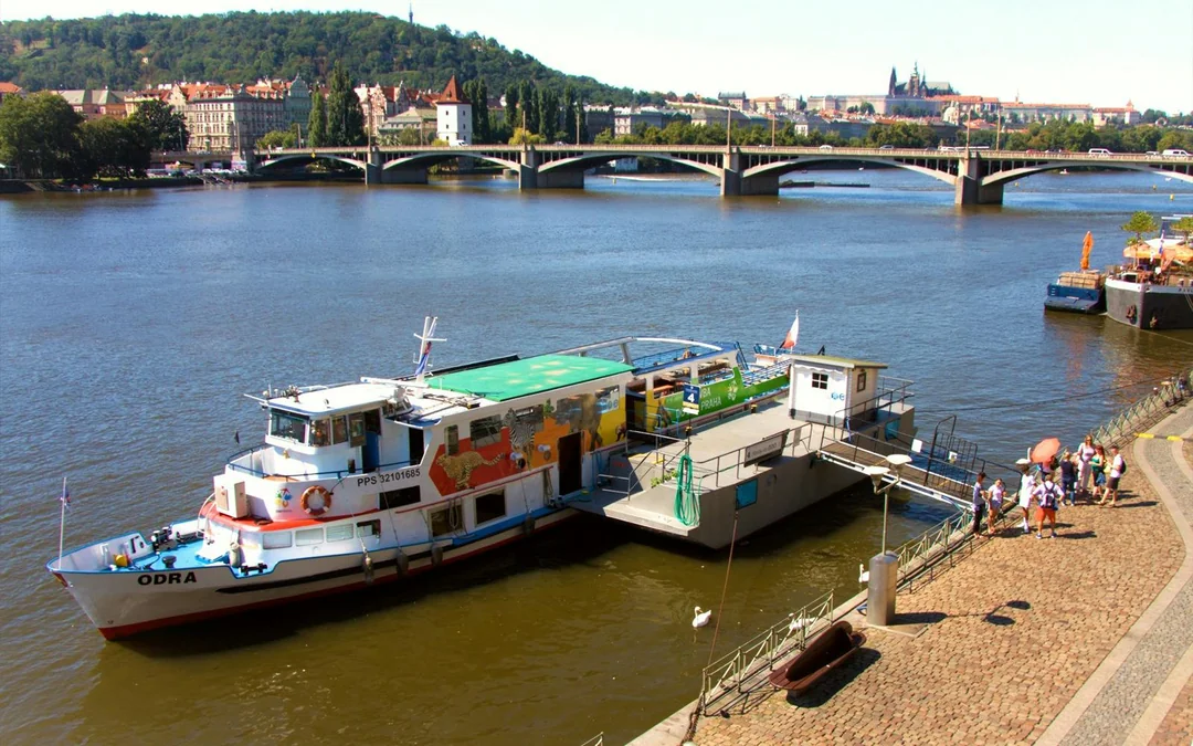 River Cruise to the Prague Zoo & Entrance Ticket Image 1
