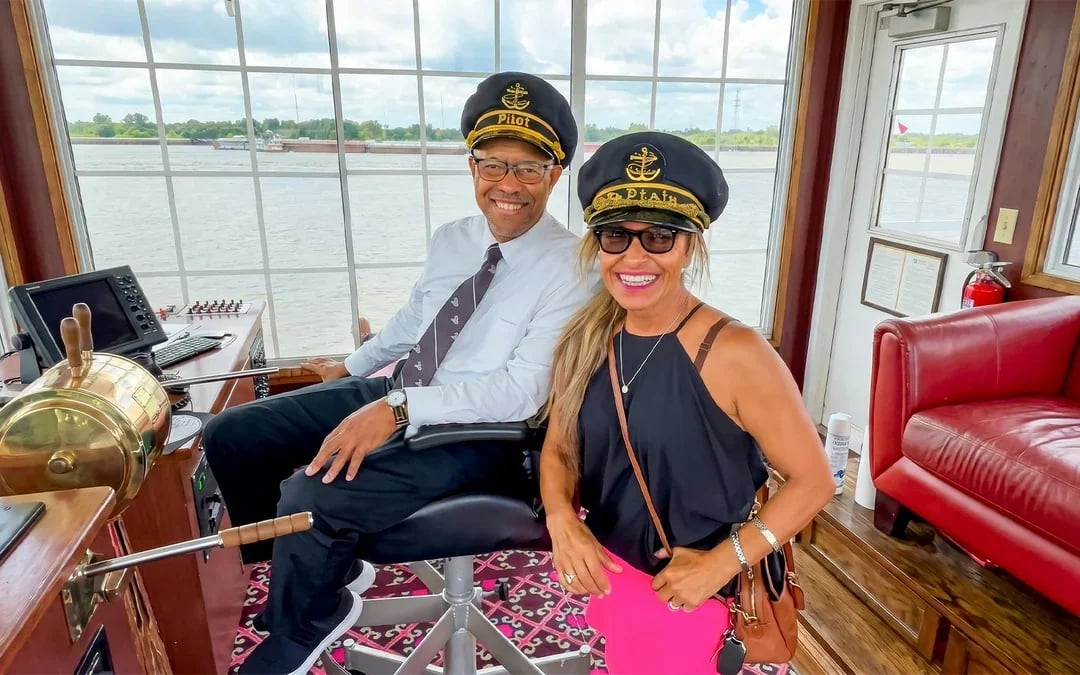 Riverboat City of New Orleans Sightseeing Cruise Image 7