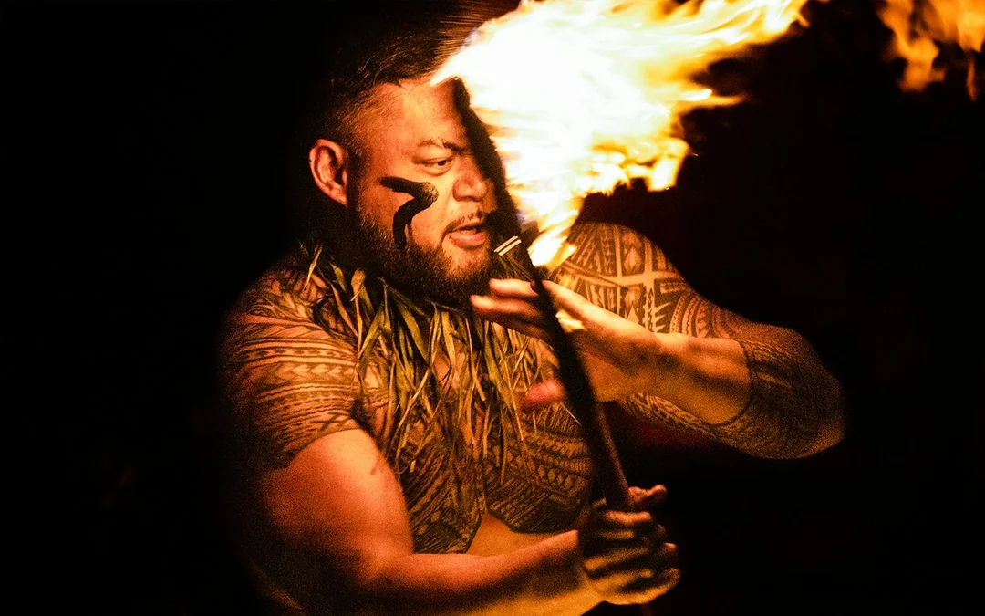 Rock-A-Hula Show Image 12